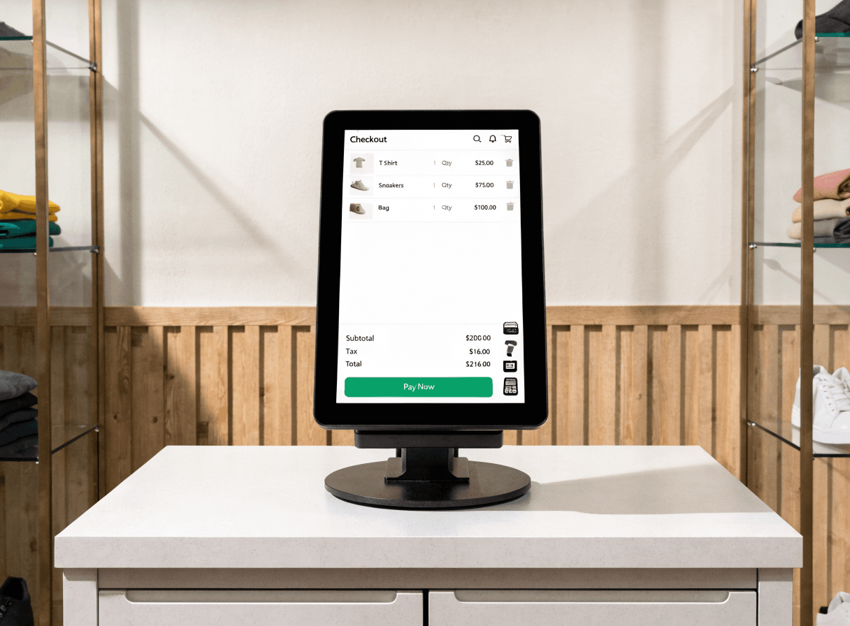 Terminal de caisse tactile moderne dans un magasin lumineux